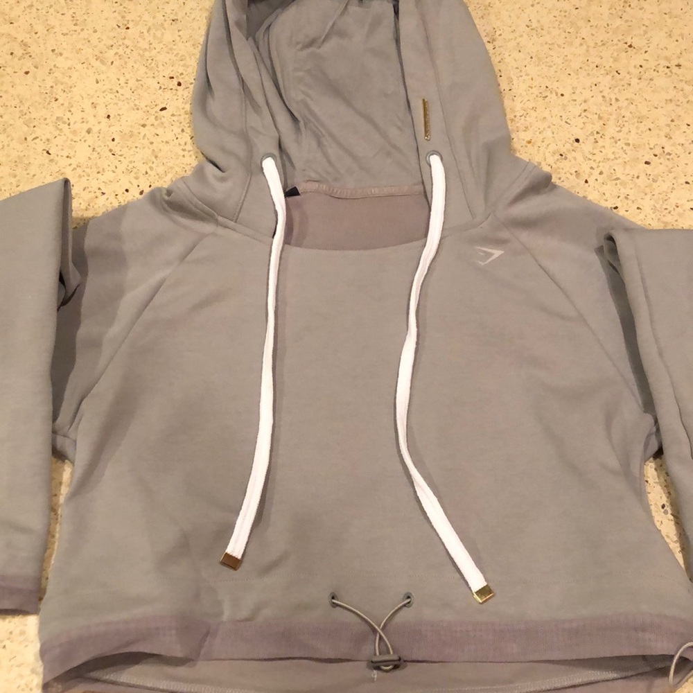 Gymshark x Whitney Simmons cropped hood